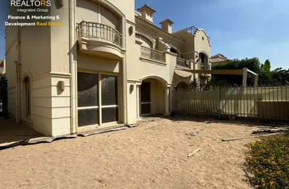 Whole Building - 4 Bedrooms - 4 Bathrooms for sale in Al Patio - Ring Road - 6 October City - Giza