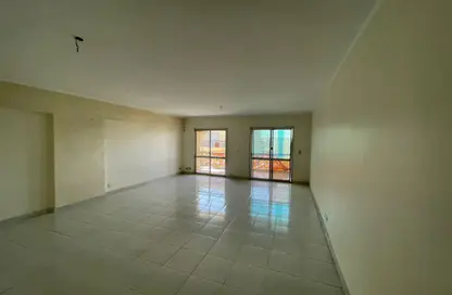 Apartment - 3 Bedrooms - 3 Bathrooms for rent in El Rehab Extension - Al Rehab - New Cairo City - Cairo
