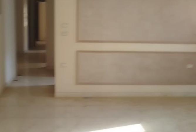 8251006 - Property Image 3