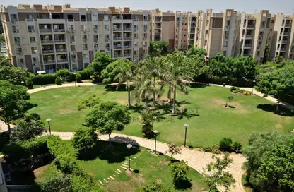 Apartment - 2 Bedrooms - 2 Bathrooms for sale in Madinaty - Cairo