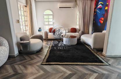 فيلا - 4 غرف نوم - 4 حمامات للايجار في بيفرلي هيلز - كمبوندات الشيخ زايد - الشيخ زايد - الجيزة