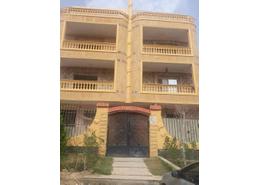 Apartment - 3 bedrooms - 2 bathrooms for للبيع in 1st Neighborhood - 1st District East - Shorouk City - Cairo