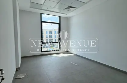 Clinic - Studio - 2 Bathrooms for rent in Mivida - 5th Settlement Compounds - The 5th Settlement - New Cairo City - Cairo