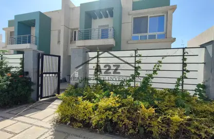 Villa - 4 Bedrooms - 3 Bathrooms for rent in Madinaty - Cairo