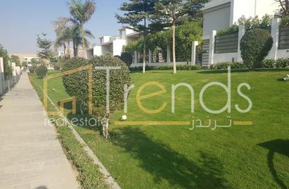 تاون هاوس - 3 غرف نوم - 4 حمامات للبيع في ساحة الفيلا - فيفث سكوير - التجمع الخامس - مدينة القاهرة الجديدة - القاهرة
