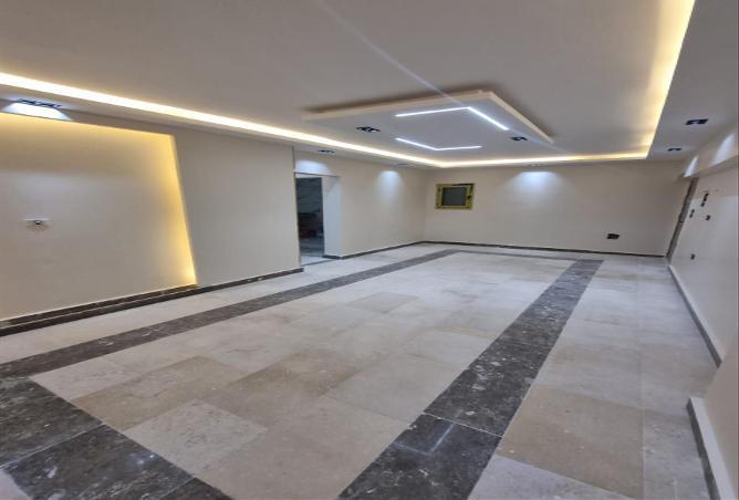 7986664 - Property Main Image