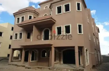 Villa - 7+ Bedrooms - 7+ Bathrooms for sale in West Somid - 6 October City - Giza