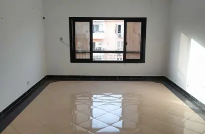 Apartment - 3 Bedrooms - 2 Bathrooms for sale in Al Motamayez District - 6 October City - Giza