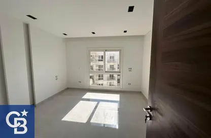 Apartment - 2 Bedrooms - 2 Bathrooms for sale in Mountain View iCity - 5th Settlement Compounds - The 5th Settlement - New Cairo City - Cairo