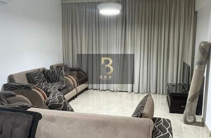 شقة - 2 غرف نوم - 2 حمامات للايجار في فيفث سكوير - التجمع الخامس - مدينة القاهرة الجديدة - القاهرة