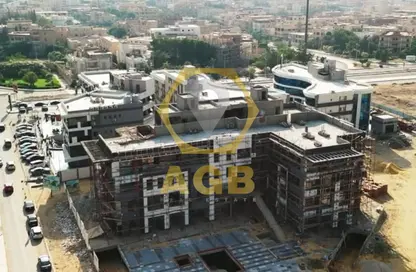عيادة - استوديو - 1 حمام للبيع في أرينا مول - الحي الاول غرب - مدينة الشروق - القاهرة