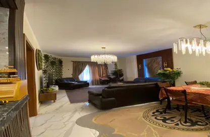 Apartment - 4 Bedrooms - 2 Bathrooms for sale in Wasef Ghaly Basha St. - Al Narges 4 - Al Narges - New Cairo City - Cairo
