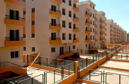 Apartment - 3 Bedrooms - 3 Bathrooms for sale in Italian Neighborhood Road - Hadayek October - 6 October City - Giza