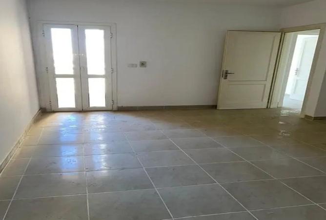 8483802 - Property Image 3