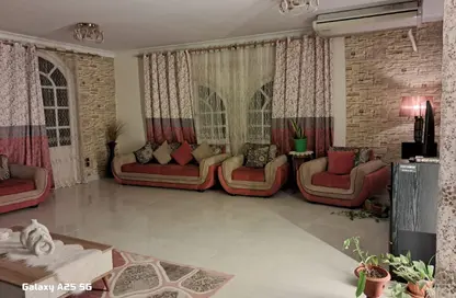 Apartment - 3 Bedrooms - 2 Bathrooms for sale in The 1st Settlement - New Cairo City - Cairo