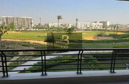 Apartment - 3 Bedrooms - 3 Bathrooms for rent in The Fourteen Golf Residences - Uptown Cairo - Mokattam - Cairo