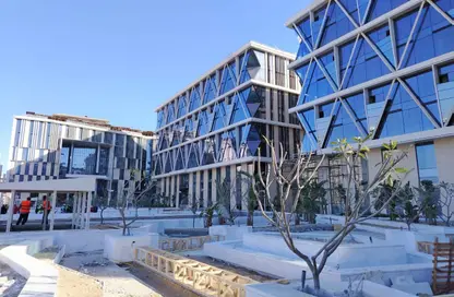 مساحات مكتبية - استوديو - 1 حمام للايجار في كايرو بزنس بلازا - الحى المالى - العاصمة الإدارية الجديدة - القاهرة