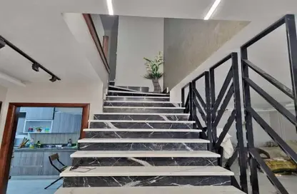 فيلا - 4 غرف نوم - 2 حمامات للبيع في الايا - كمبوندات هليوبوليس الجديدة - هليوبوليس الجديدة - القاهرة