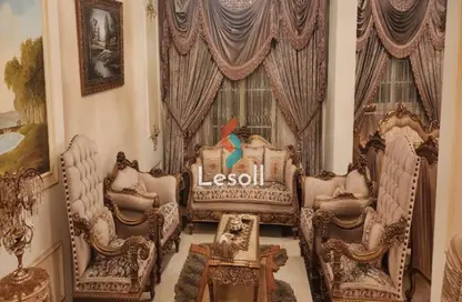 Duplex - 7 Bedrooms - 7 Bathrooms for sale in Al Haram  St. - Giza District - Ganoub El Giza - Giza