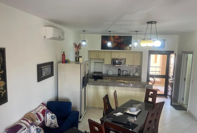 8123364 - Property Image 2