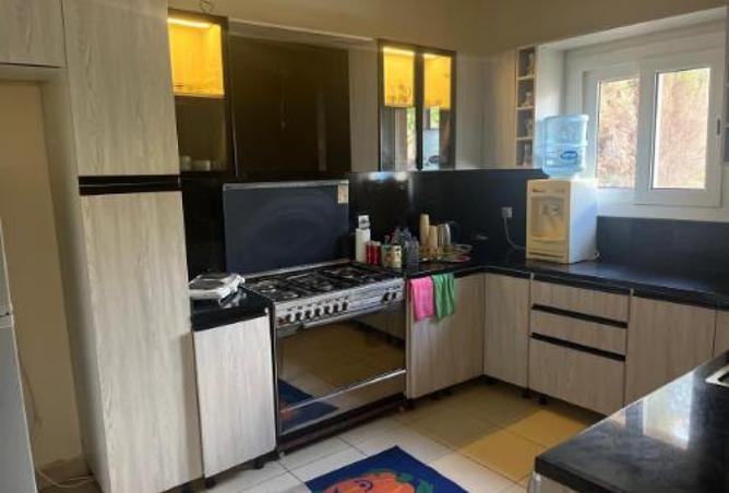 8086083 - Property Image 3