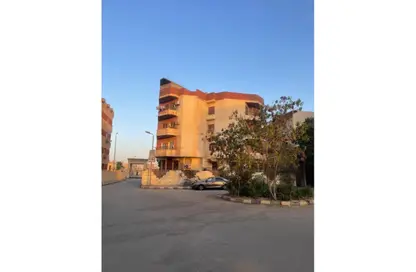 Roof - 2 Bedrooms - 1 Bathroom for sale in Noaman Gomaa St. - 2nd District - Obour City - Qalyubia