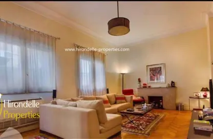 شقة - غرفة نوم - 1 حمام للايجار في شارع ابو الفدا - الزمالك - القاهرة