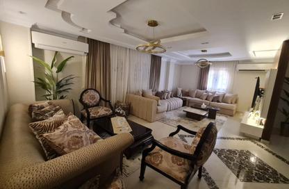Apartment - 3 Bedrooms - 2 Bathrooms for sale in El Banafseg Apartment Buildings - El Banafseg - New Cairo City - Cairo