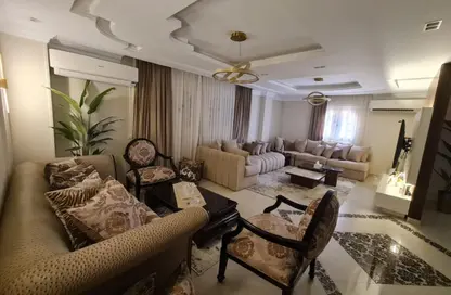 Apartment - 3 Bedrooms - 2 Bathrooms for sale in El Banafseg Apartment Buildings - El Banafseg - New Cairo City - Cairo