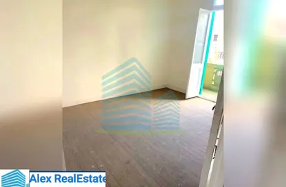 Apartment - 3 Bedrooms - 2 Bathrooms for rent in Al Mosheer Ahmed Ismail St. - Sidi Gaber - Hay Sharq - Alexandria