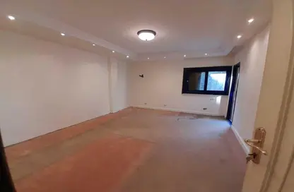 Apartment - 3 Bedrooms - 2 Bathrooms for rent in Al Thawra Square - Dokki - Giza