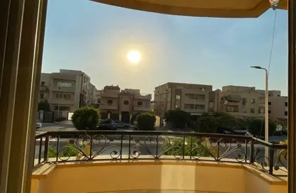 شقة - 3 غرف نوم - 2 حمامات للايجار في المنطقة ز - حى جنوب الاكايمية - مدينة القاهرة الجديدة - القاهرة