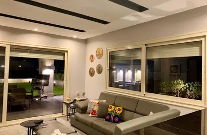 شاليه - 5 غرف نوم - 4 حمامات للبيع في هاسييندا باي - سيدي عبد الرحمن - الساحل الشمالي