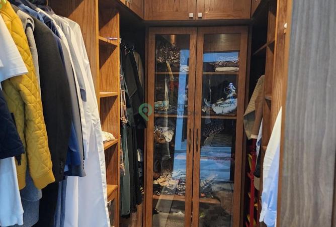 8422037 - Property Image 2