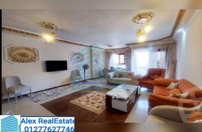 Apartment - 3 Bedrooms - 1 Bathroom for rent in Nour Al Din St. - Camp Chezar - Hay Wasat - Alexandria