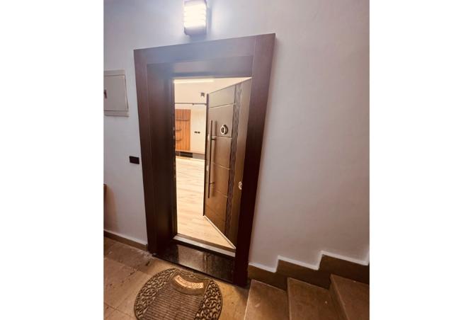 7929472 - Property Image 2