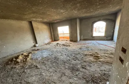 Apartment - 3 Bedrooms - 3 Bathrooms for sale in Al Narges 2 - Al Narges - New Cairo City - Cairo