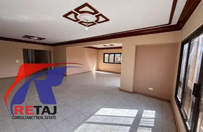 شقة - 3 غرف نوم - 2 حمامات للبيع في شارع نجاتي سراج - المنطقة الثامنة - مدينة نصر - القاهرة شقة - 3 غرف نوم - 2 حمامات للبيع في شارع نجاتي سراج - المنطقة الثامنة - مدينة نصر - القاهرة