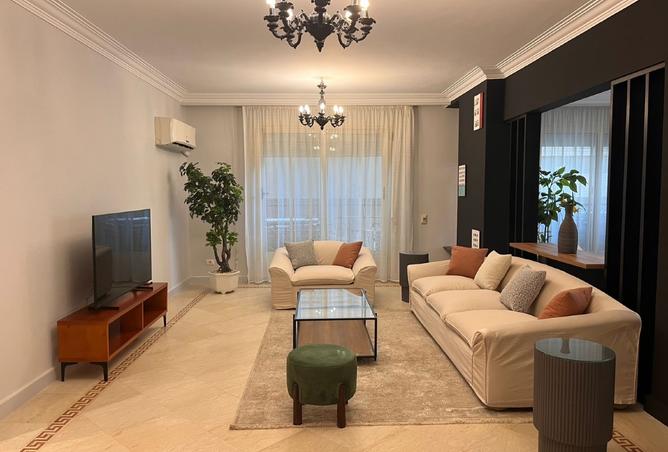 8021014 - Property Image 2
