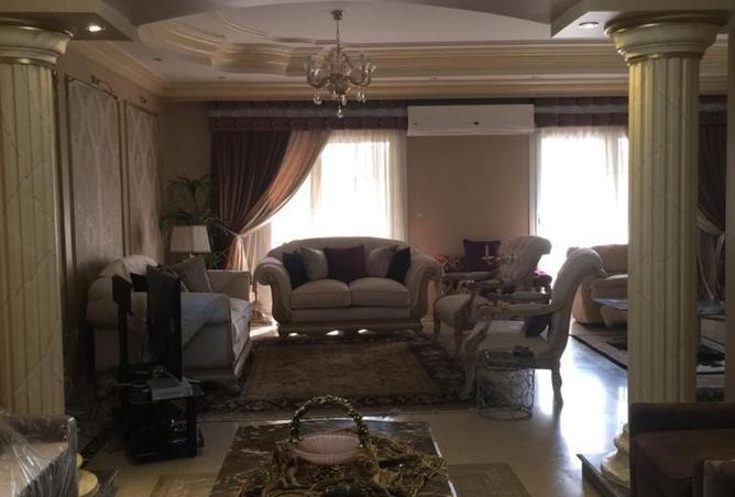 8054617 - Property Image 2