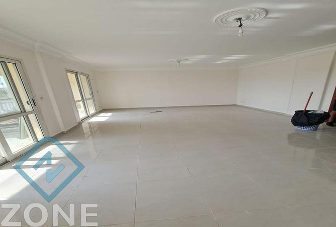 8325207 - الصورة الرئيسية للعقار