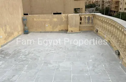 Apartment - 3 Bedrooms - 2 Bathrooms for sale in North Lotus - El Lotus - New Cairo City - Cairo