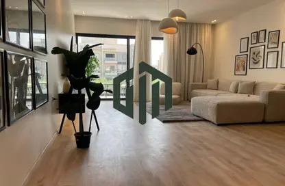 Apartment - 2 Bedrooms - 2 Bathrooms for rent in Lake View Residence - 5th Settlement Compounds - The 5th Settlement - New Cairo City - Cairo
