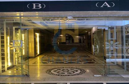 Apartment - 3 Bedrooms - 3 Bathrooms for sale in Cornish El Nile St. - Maadi - Hay El Maadi - Cairo