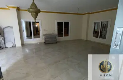 Apartment - 3 Bedrooms - 2 Bathrooms for rent in Mohamed Naguib Axis - Abou El Houl - New Cairo City - Cairo