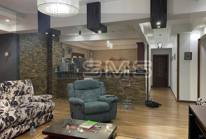8024852 - Property Image 2