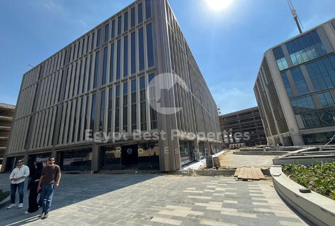 8381261 - Property Image 2