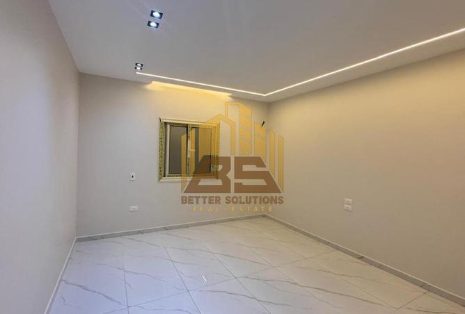 8225479 - Property Image 2