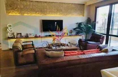 دوبلكس - 3 غرف نوم - 3 حمامات للبيع في 6 ويست - بيفرلي هيلز - كمبوندات الشيخ زايد - الشيخ زايد - الجيزة