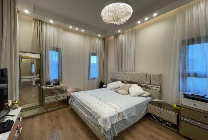 8083350 - Property Image 2